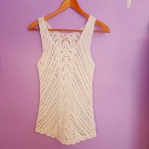 18. Kenar spring knit top